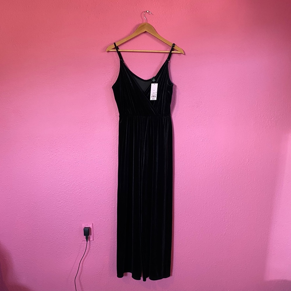 Wild Fabile Velvet Jumpsuit Romper